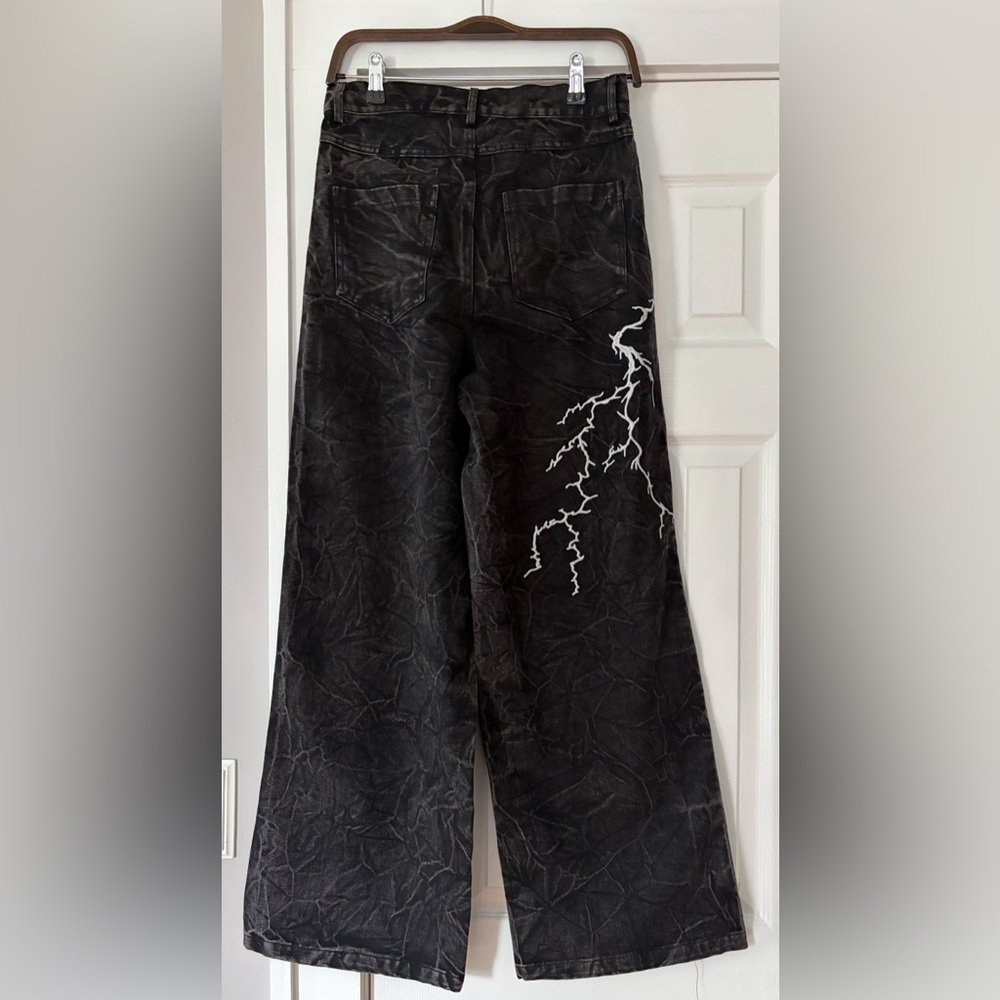 McCann Black Jeans with White‎ Lightning Design Size Medium 28 Waist NWOT - Picture 3 of 6